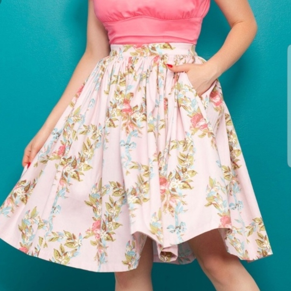 XL Pinup girl clothing Jenny Skirt Ribbons